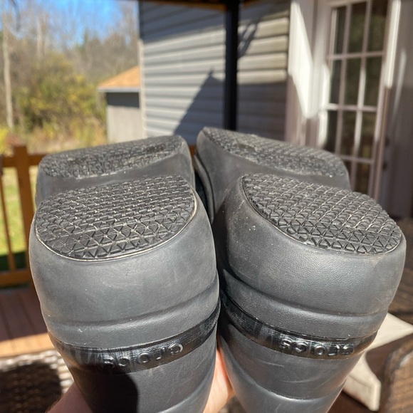 Crocs Neria Pro II Women's Clogs Black Graphic Metallic Floral Rose Nurse Size 9 - Picture 9 of 12